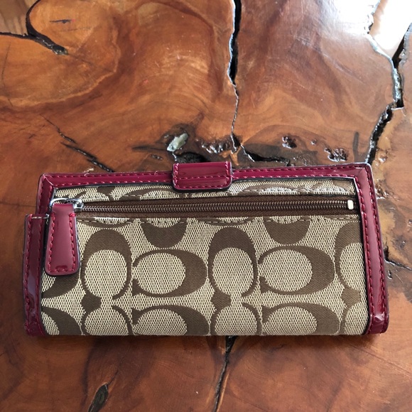 Coach Wallet - Picture 3 of 7